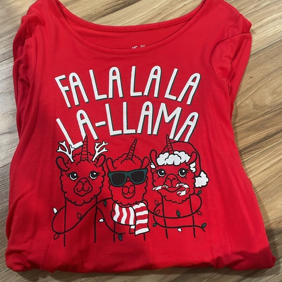 Kids Christmas Llama shirt - Used once - Size: M - Picture 3 of 3